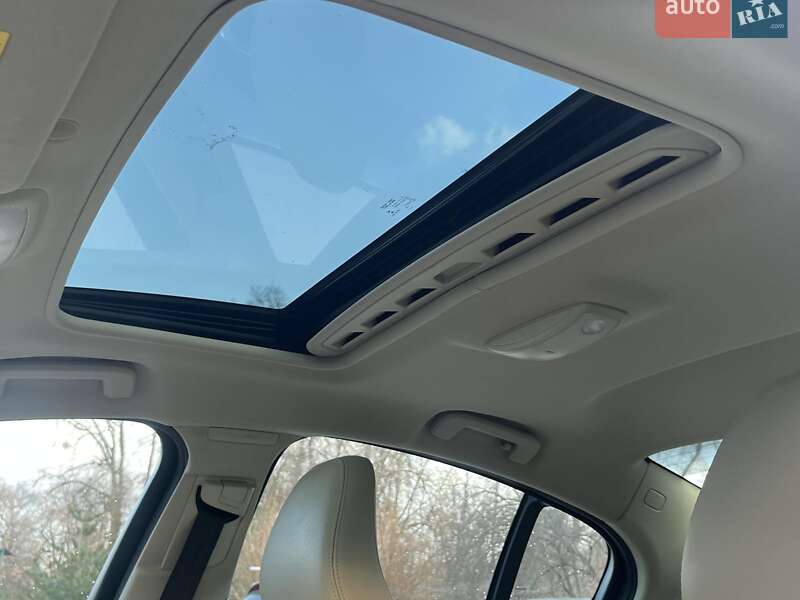 Седан Volvo S60 2016 в Києві