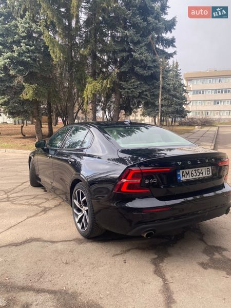 Седан Volvo S60 2019 в Житомирі