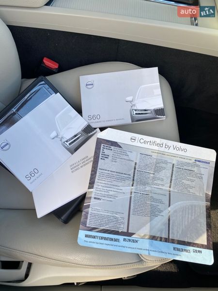 Седан Volvo S60 2019 в Житомирі