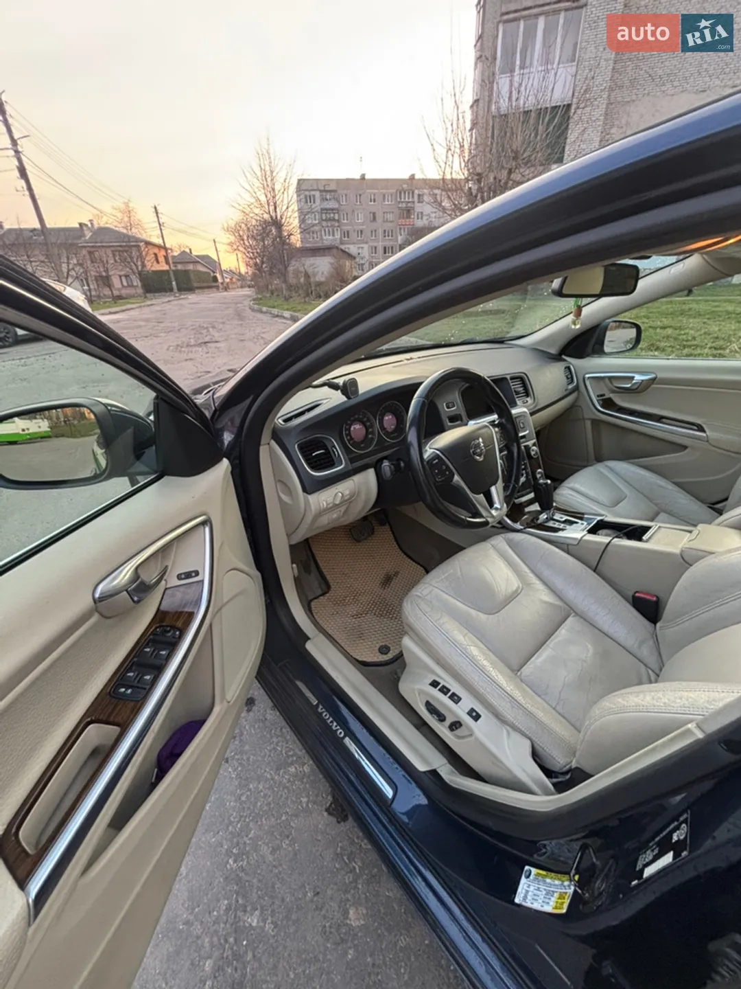 2011 Volvo S60 - мініатюра 11