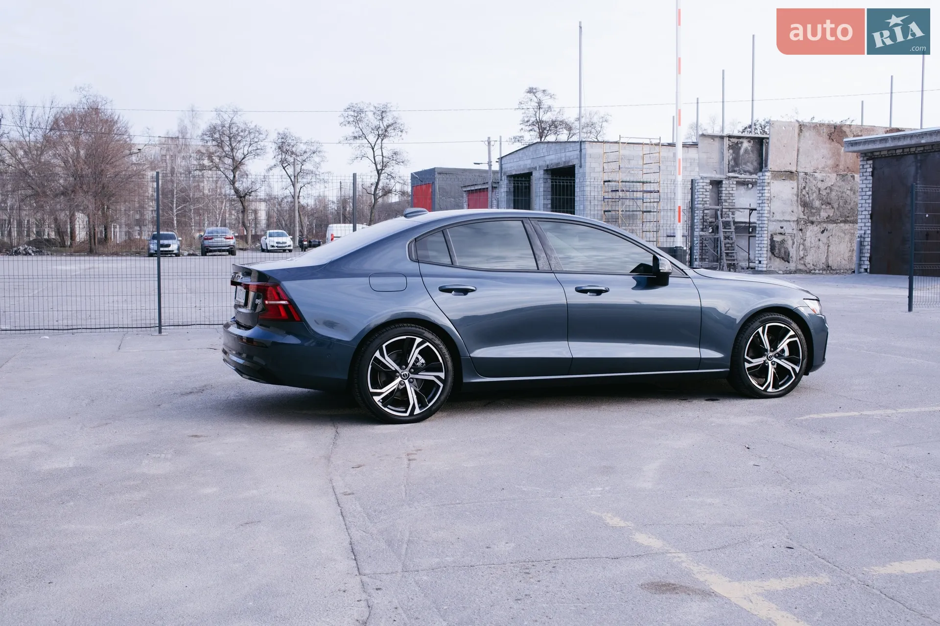 2023 Volvo S60 - мініатюра 7