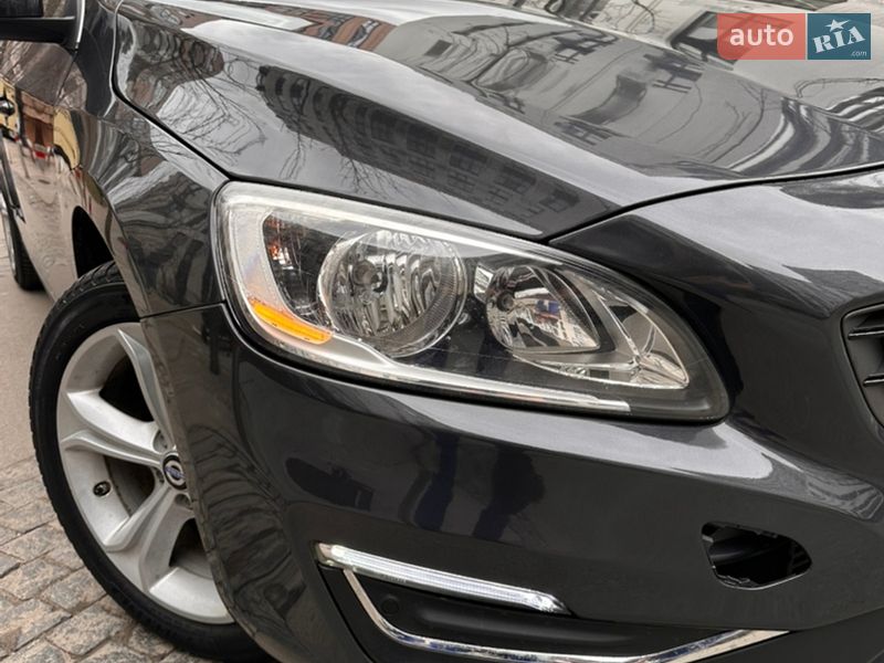 Седан Volvo S60 2015 в Киеве фото 28 Седан Volvo S60 2015 в Киеве