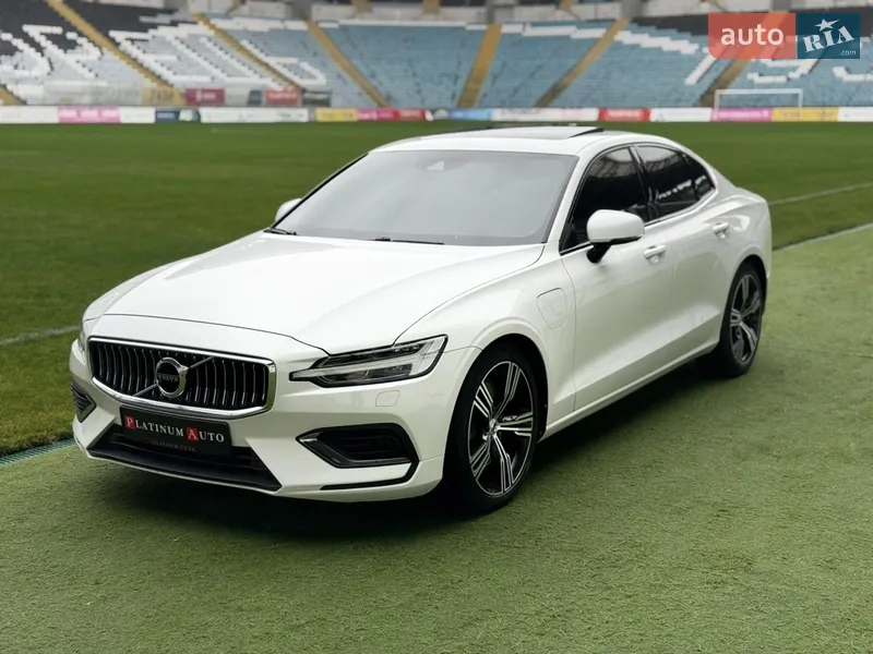 Volvo S60 2020 VIN 7JRZSBMVDLG035120 фото оголошення 14 з 104