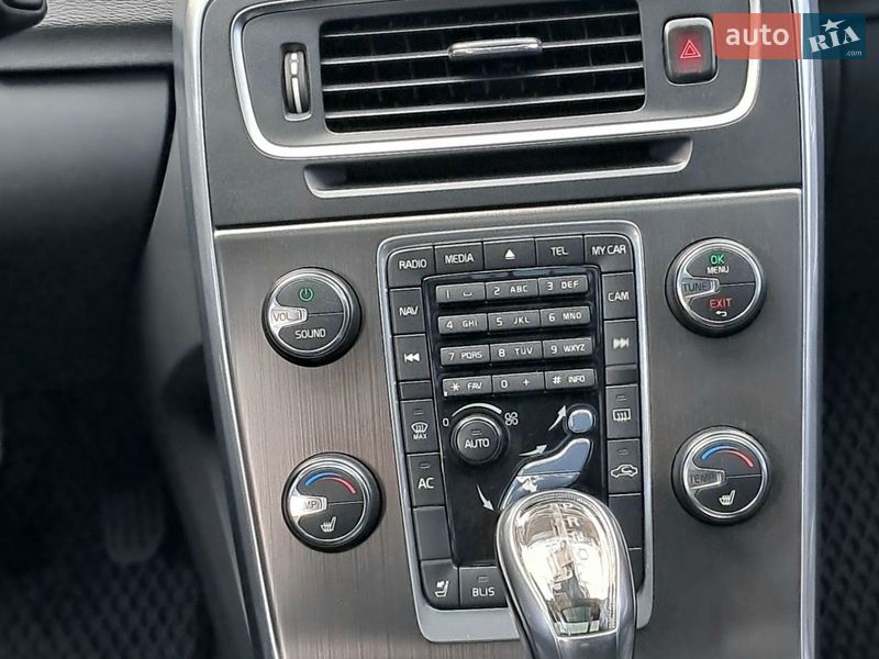 Седан Volvo S60 2013 в Києві