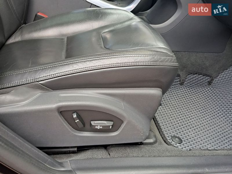 Седан Volvo S60 2013 в Києві