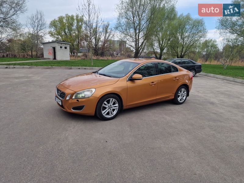 Volvo S60 2011