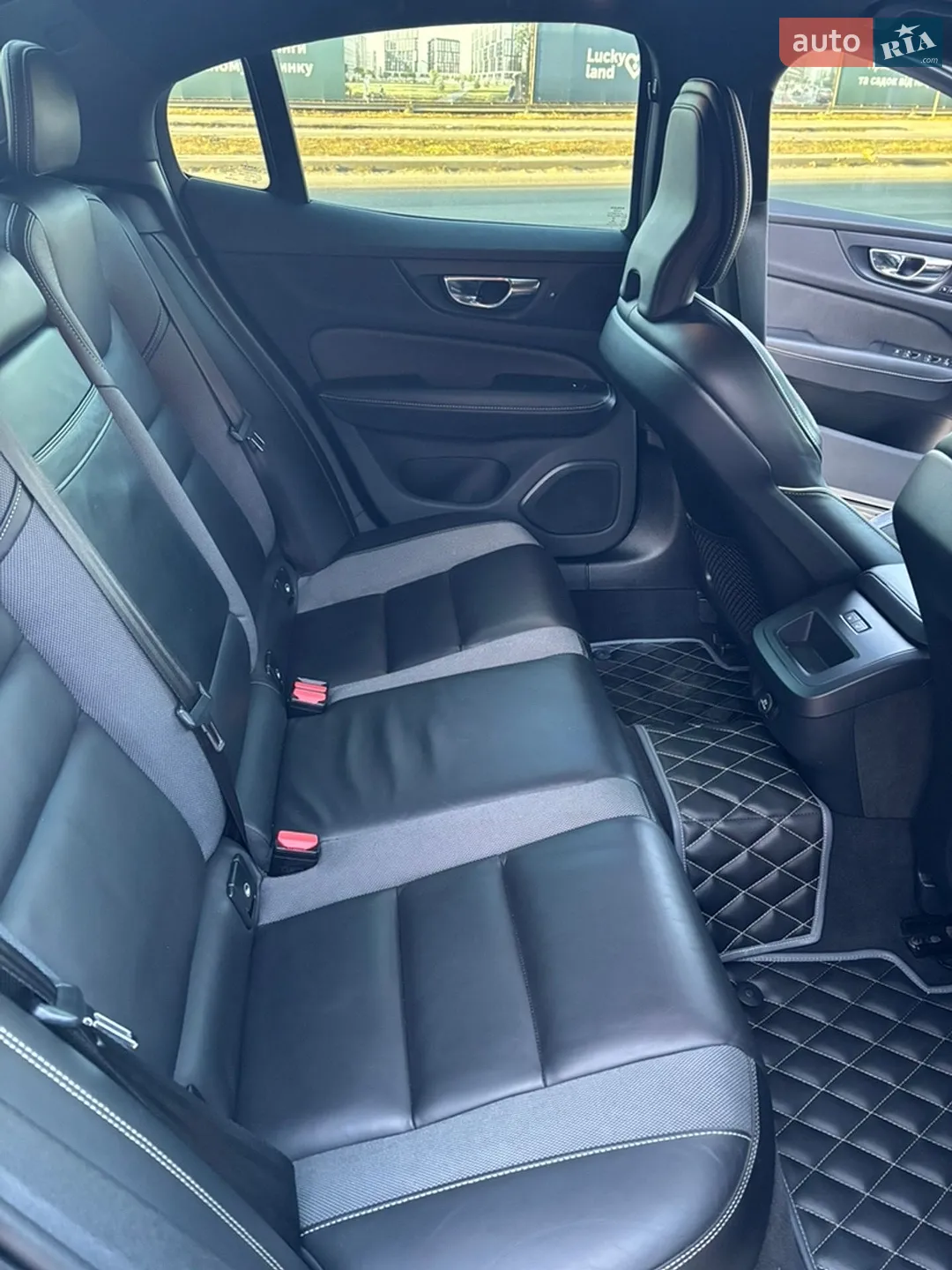 2018 Volvo S60 - мініатюра 31
