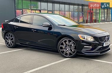 Седан Volvo S60 2017 в Києві