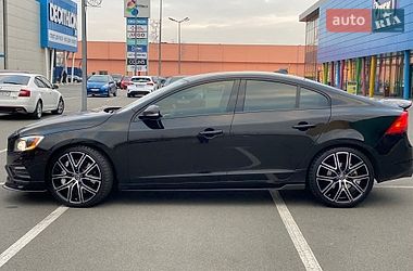 Седан Volvo S60 2017 в Києві