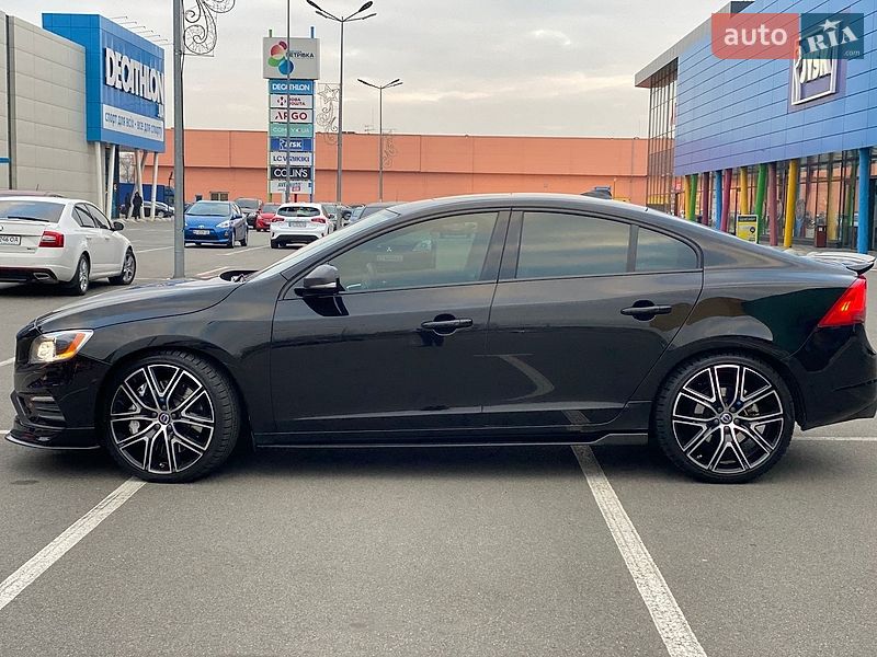 Седан Volvo S60 2017 в Києві