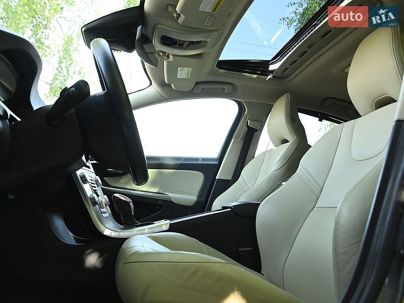 Седан Volvo S60 2017 в Бердичеве
