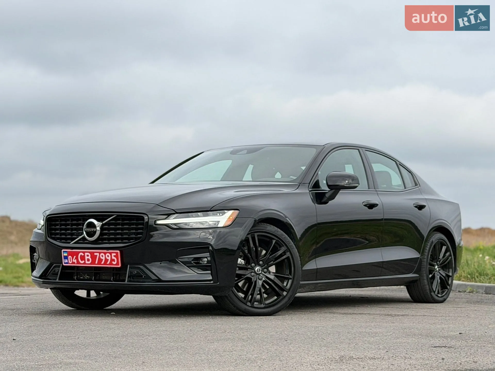 2022 Volvo S60 - мініатюра 3