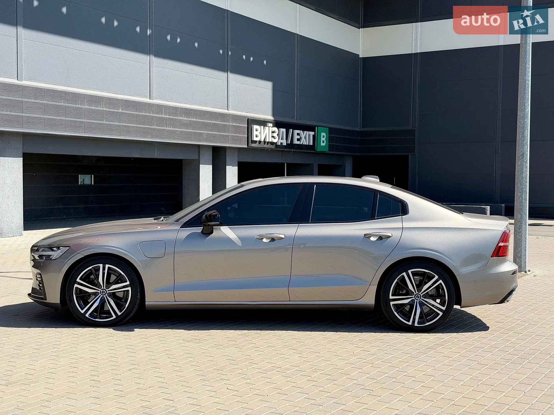 2019 Volvo S60 - мініатюра 33