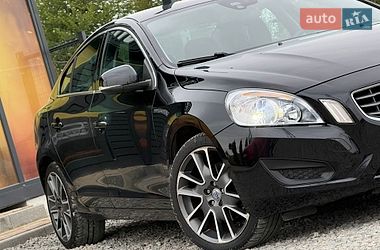 Седан Volvo S60 2011 в Стрые