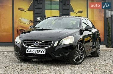 Седан Volvo S60 2011 в Стрые