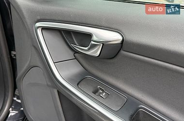 Седан Volvo S60 2011 в Стрые