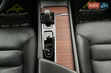 Седан Volvo S60 2021 в Киеве