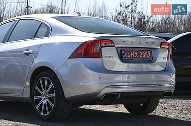 Седан Volvo S60 2018 в Бердичеве