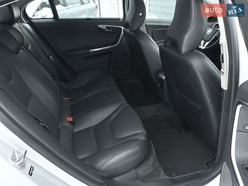 Седан Volvo S60 2018 в Бердичеве