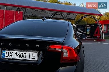 Седан Volvo S60 2012 в Тернополі