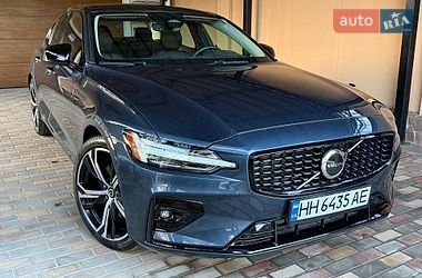 Седан Volvo S60 2024 в Одессе