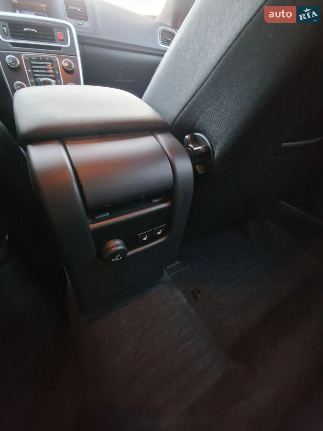 2011 Volvo S60 - мініатюра 17