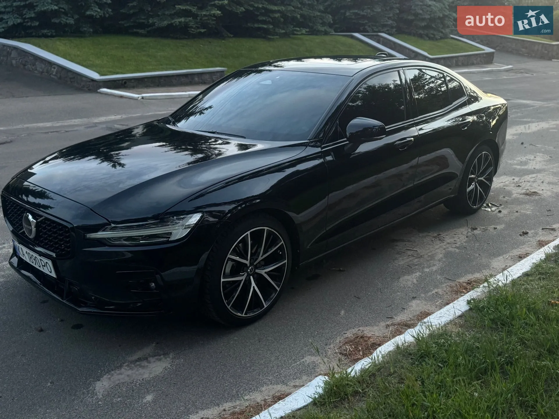 2024 Volvo S60 - мініатюра 3