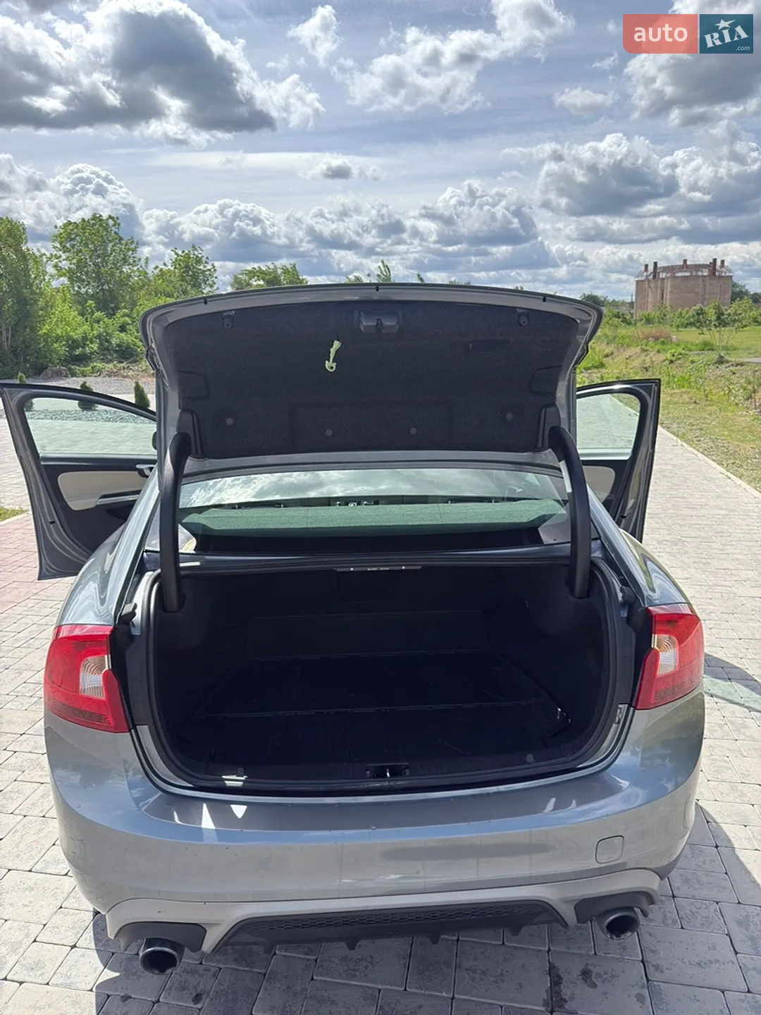 2018 Volvo S60 - мініатюра 14