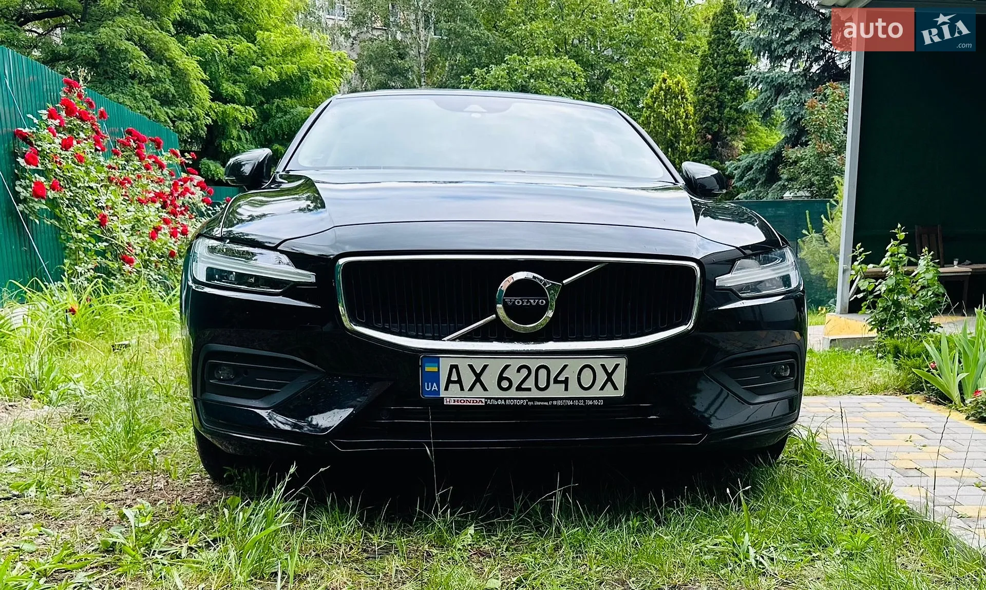 2020 Volvo S60 - фото 1