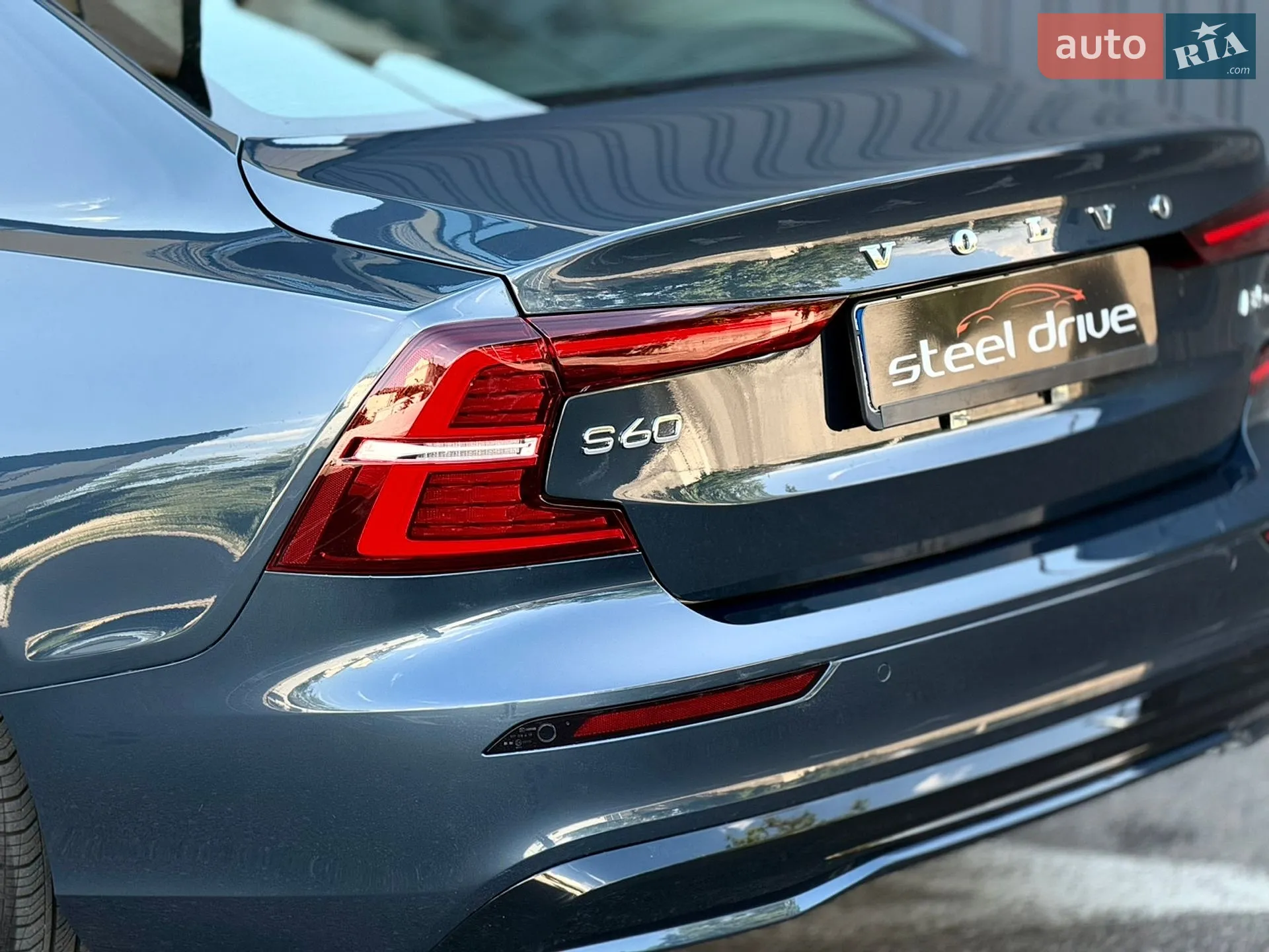 2024 Volvo S60 - мініатюра 13
