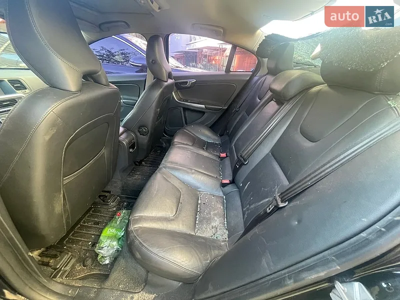 Volvo S60 2014 VIN YV1FS84BBE2313410 фото оголошення 8 з 45