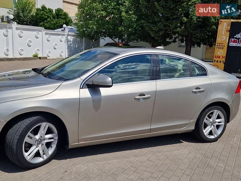 Volvo S60 2014