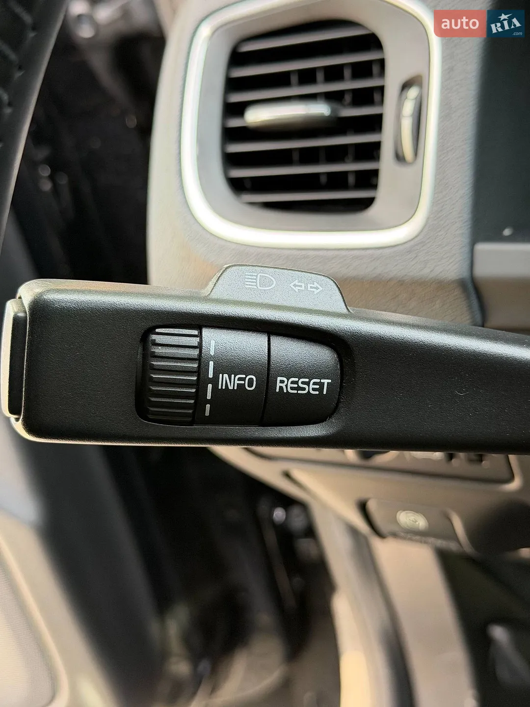 2011 Volvo S60 - мініатюра 33