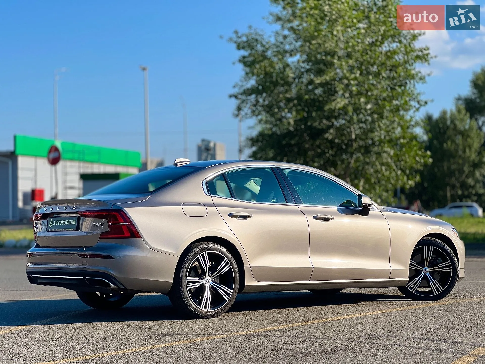 2019 Volvo S60 - мініатюра 4