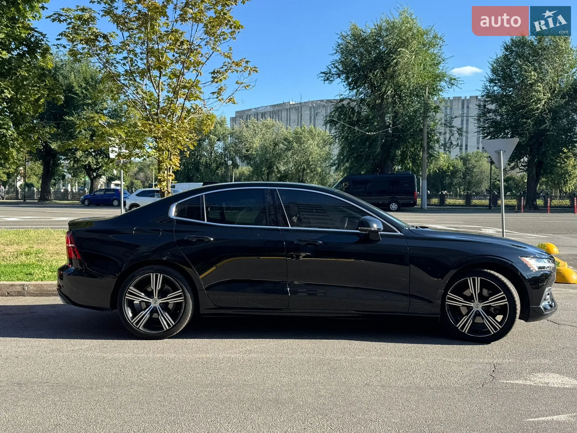 2019 Volvo S60 - мініатюра 6