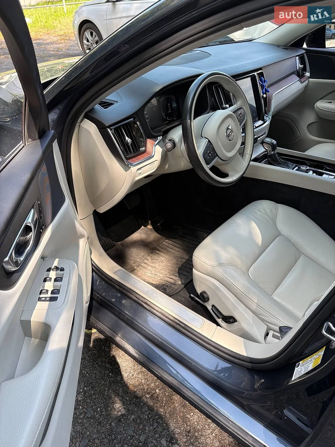 2021 Volvo S60 - мініатюра 5