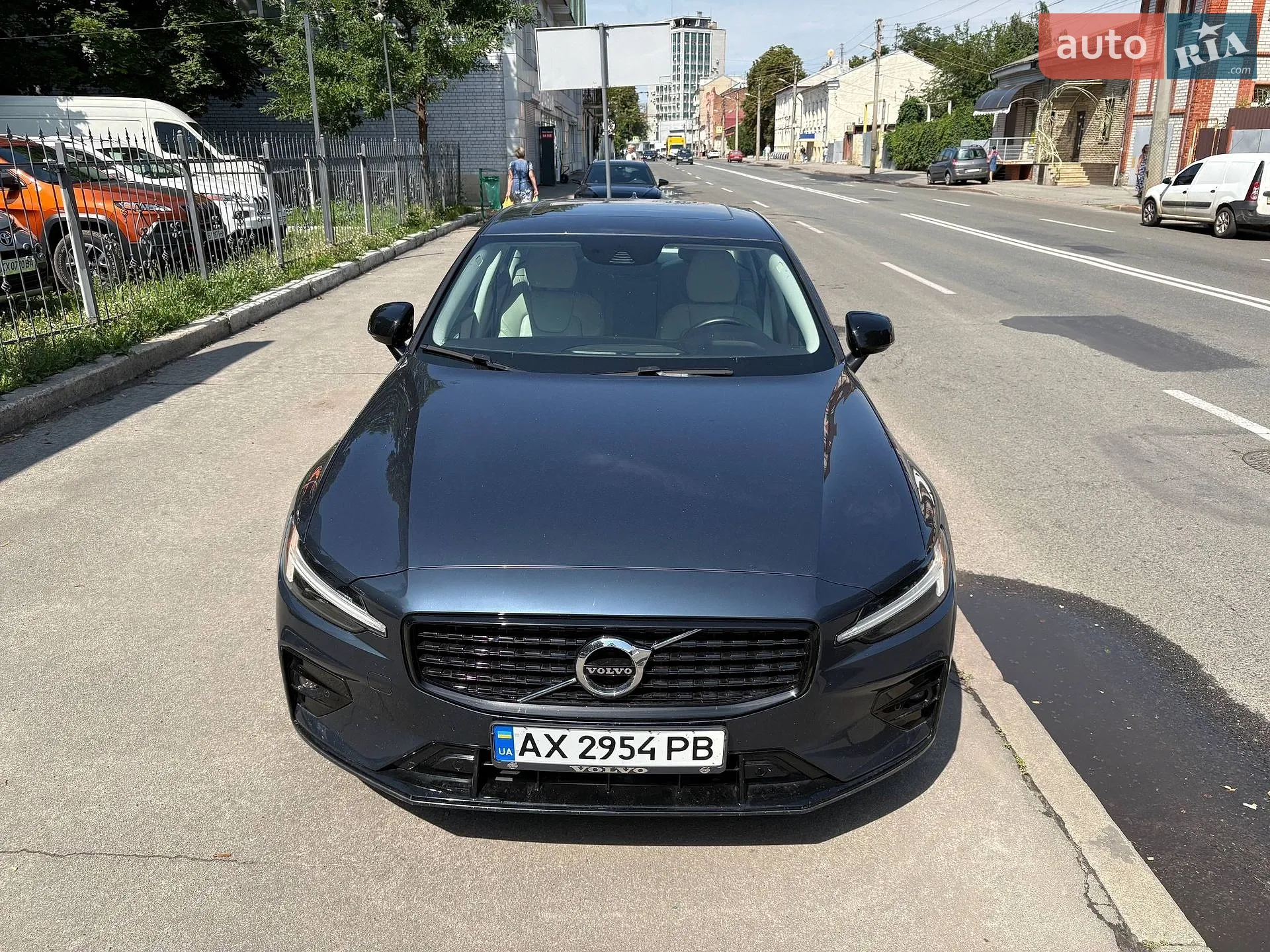 2021 Volvo S60 - мініатюра 8