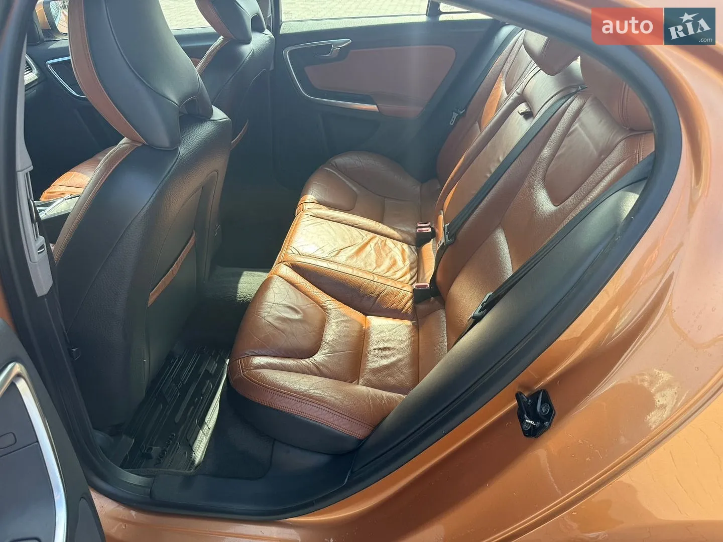 2010 Volvo S60 - мініатюра 16
