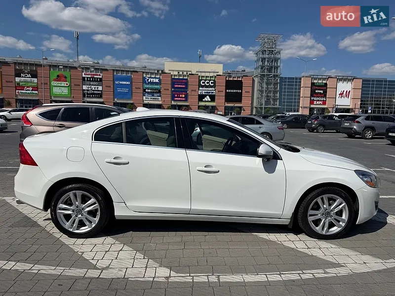 Volvo S60 2011