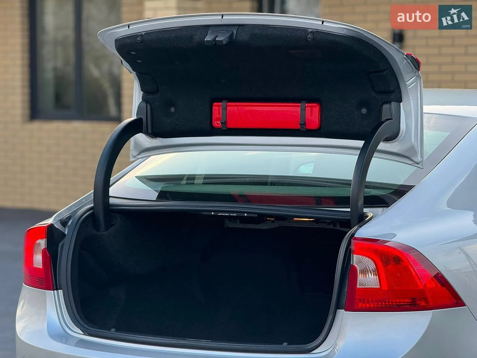 2016 Volvo S60 - мініатюра 35