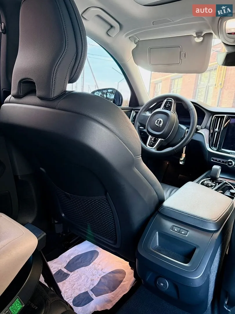 2023 Volvo S60 - мініатюра 25