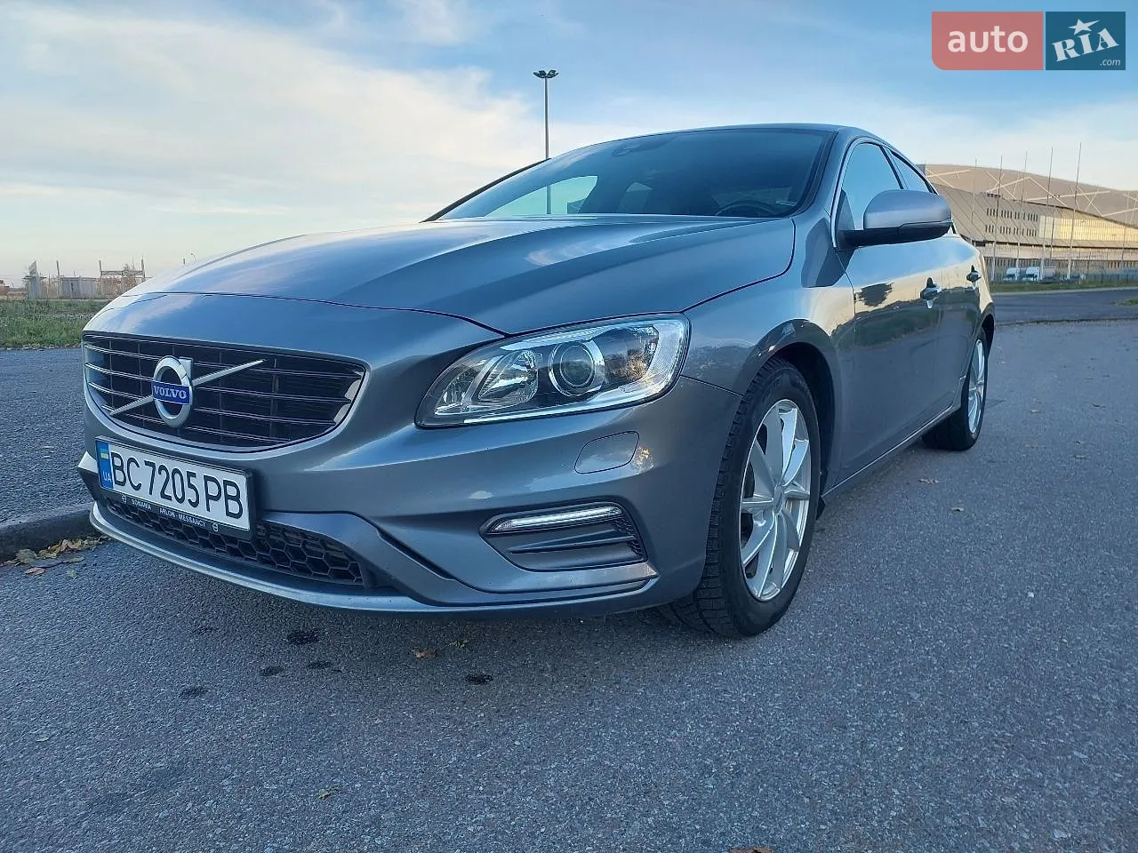 2016 Volvo S60 - фото 1