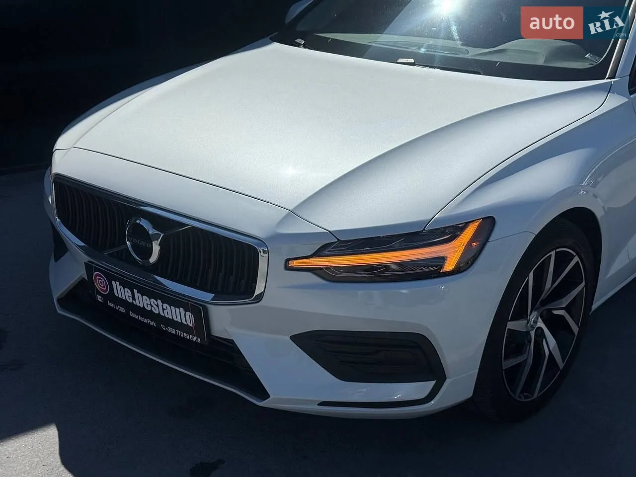 2019 Volvo S60 - мініатюра 4