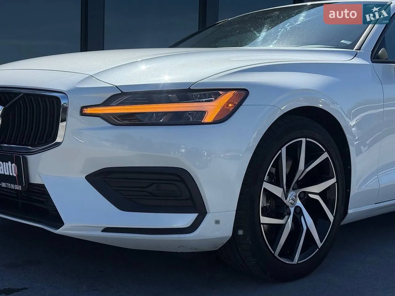 2019 Volvo S60 - мініатюра 3