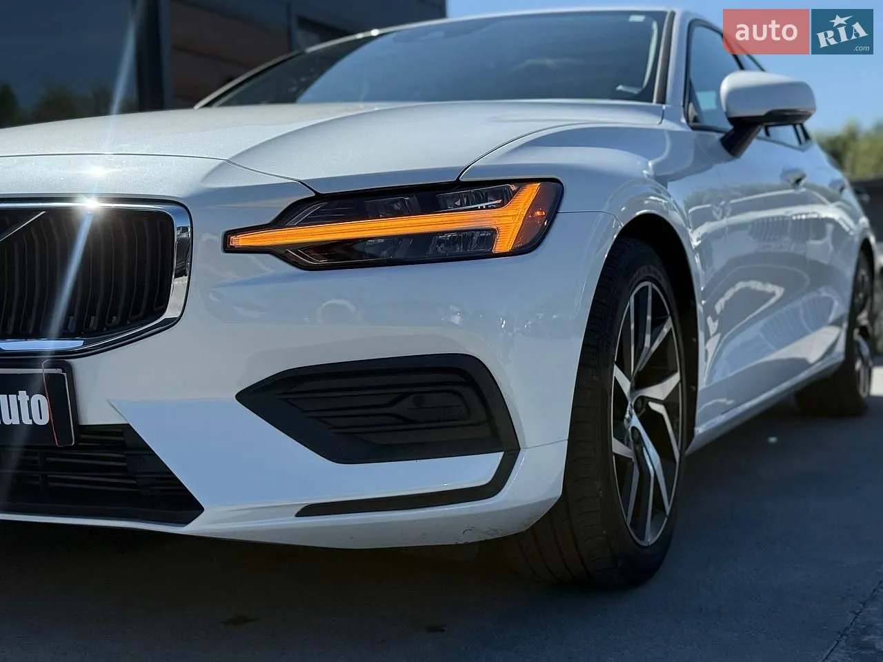 2019 Volvo S60 - мініатюра 16