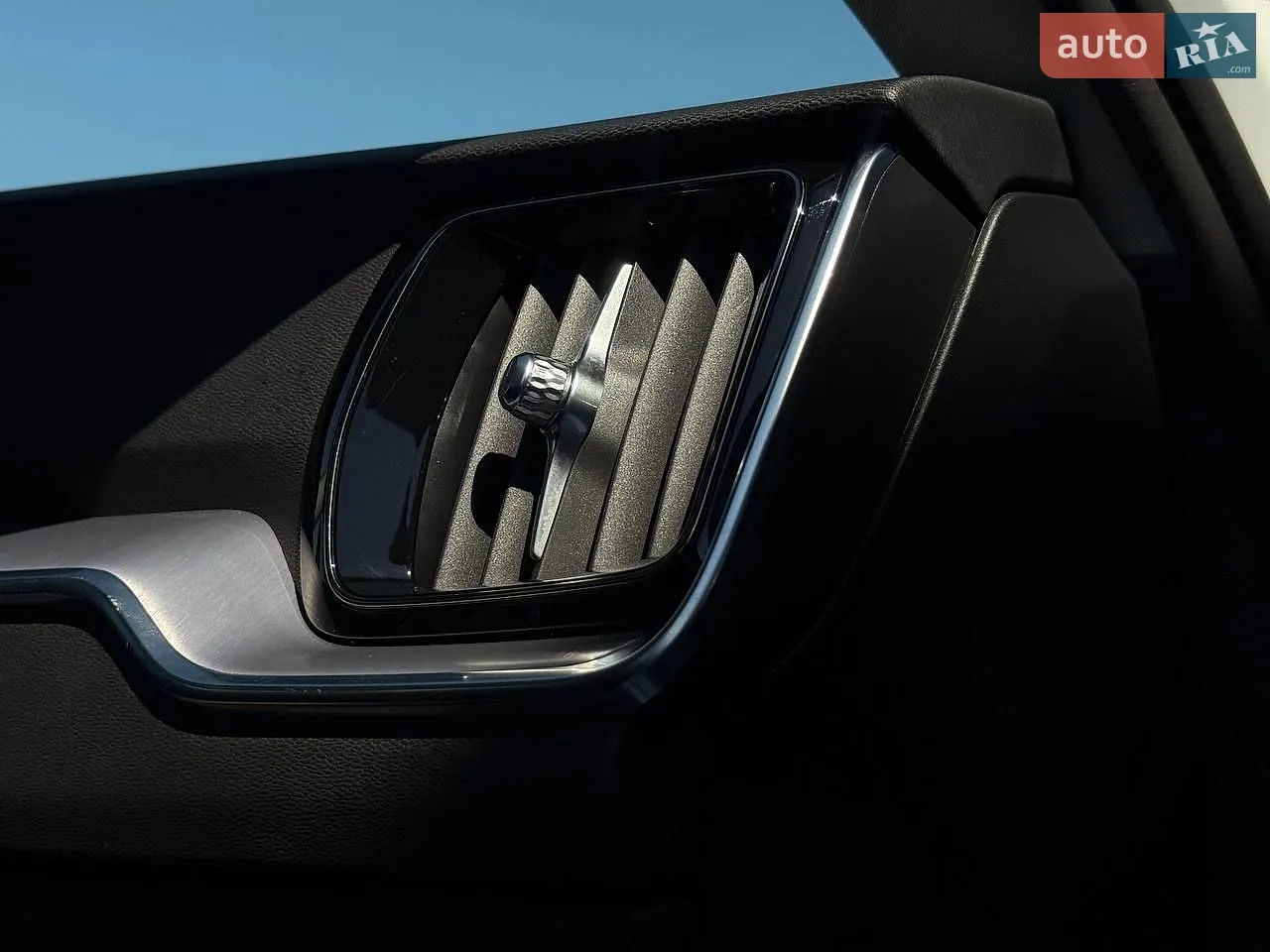 2019 Volvo S60 - мініатюра 54