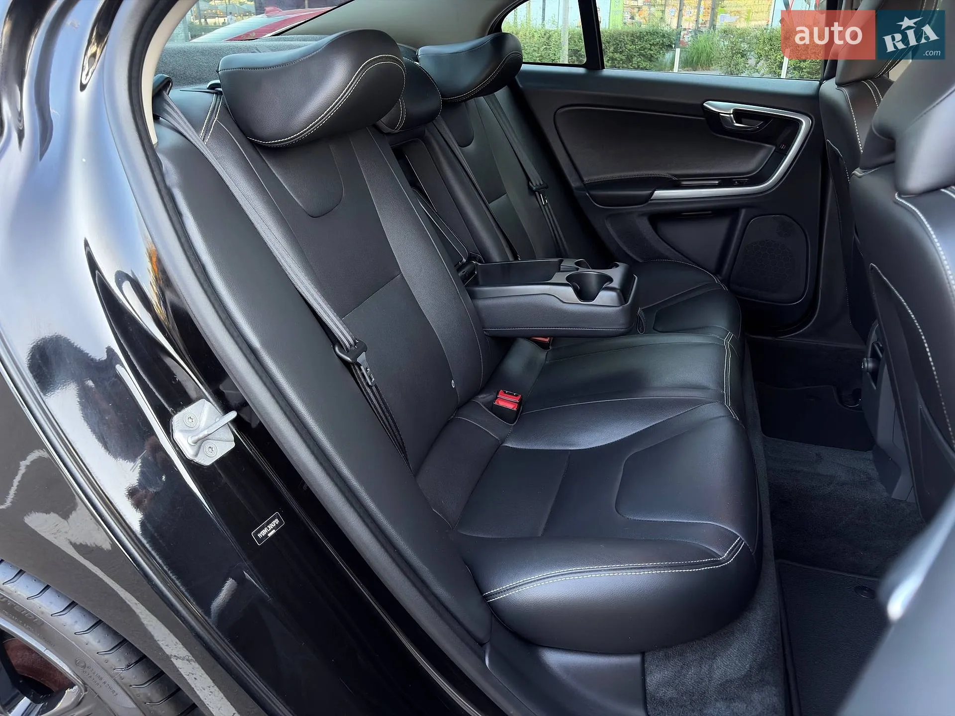 2017 Volvo S60 - мініатюра 10