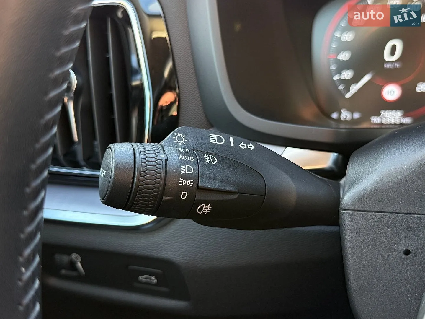 2019 Volvo S60 - мініатюра 32