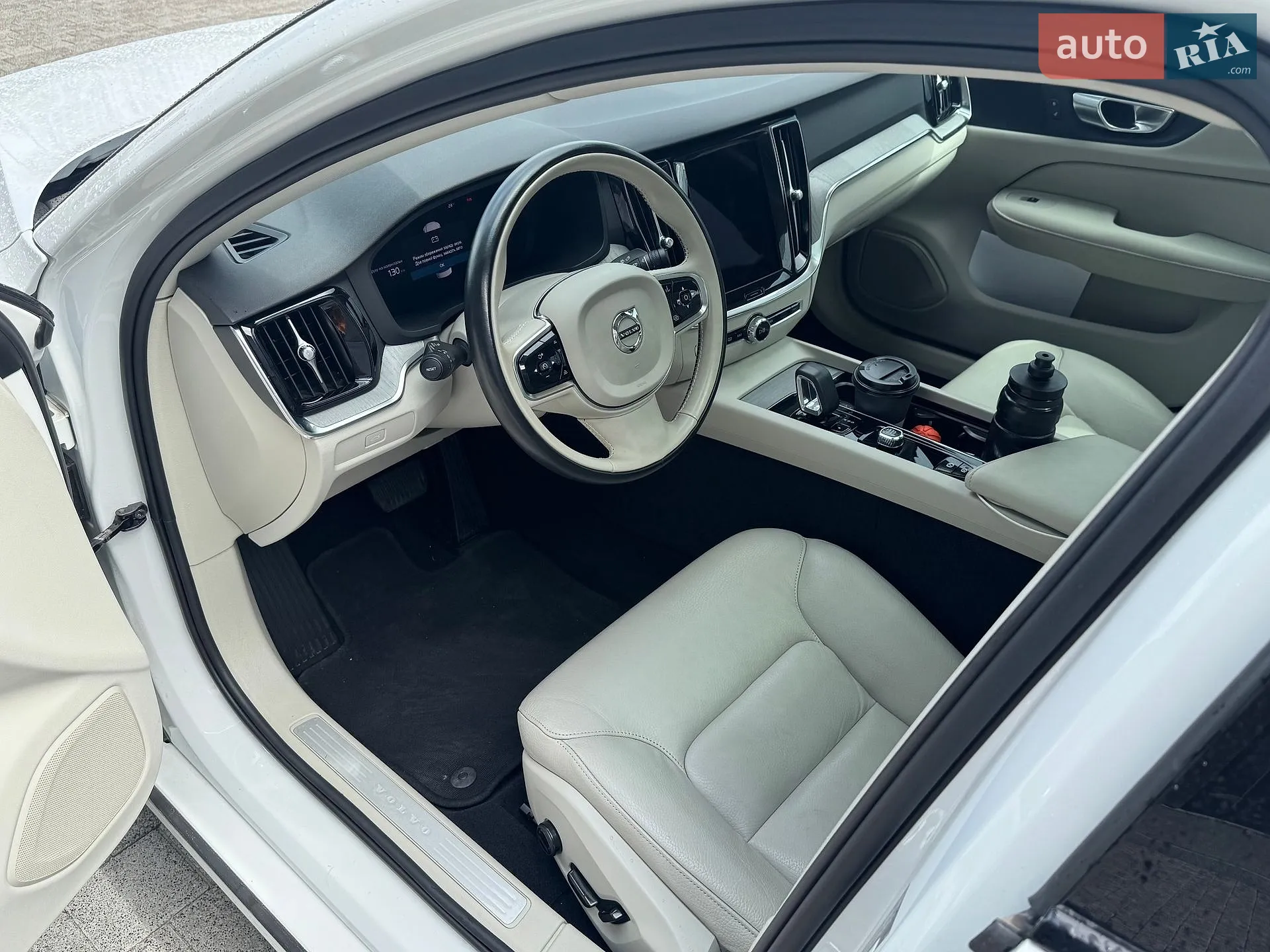 2023 Volvo S60 - мініатюра 26