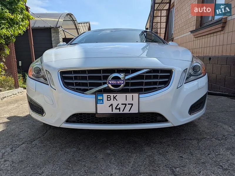 Volvo S60